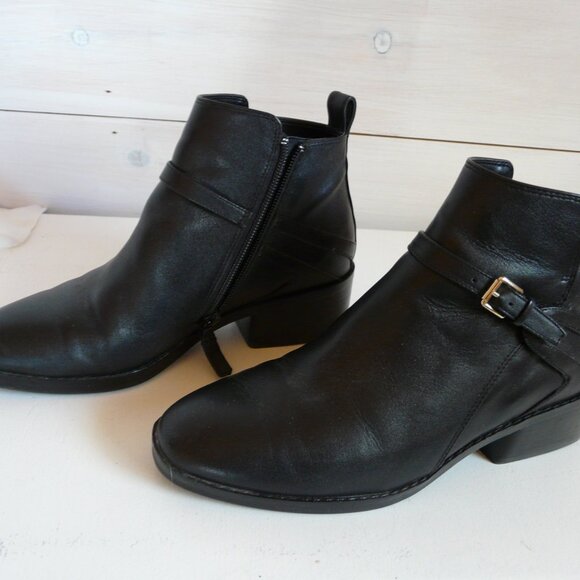Cole Haan Grand OS Black Leather Ankle Zip Boots Women's 7 B Criss Cross Buckle - Picture 10 of 13